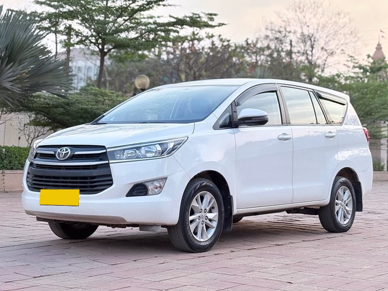 Toyota Innova Crysta